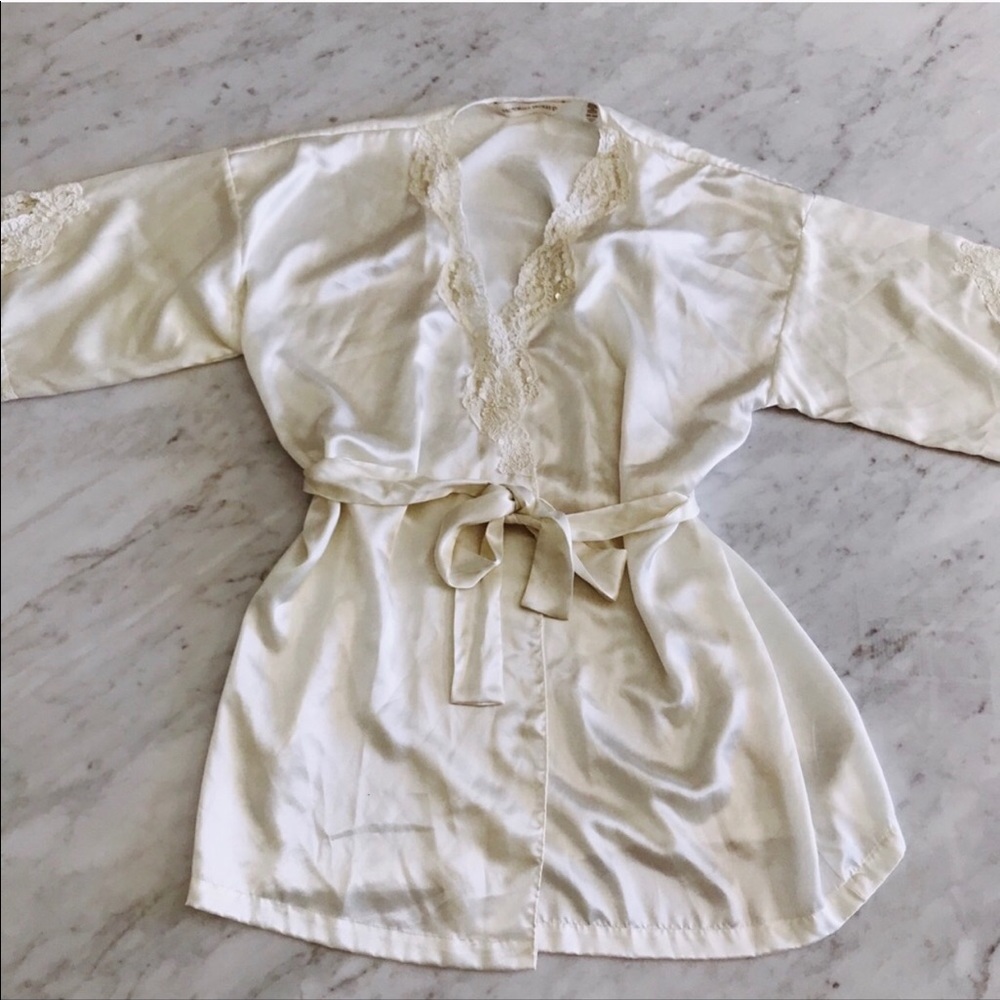 Victoria’s Secret Bridal Robe!